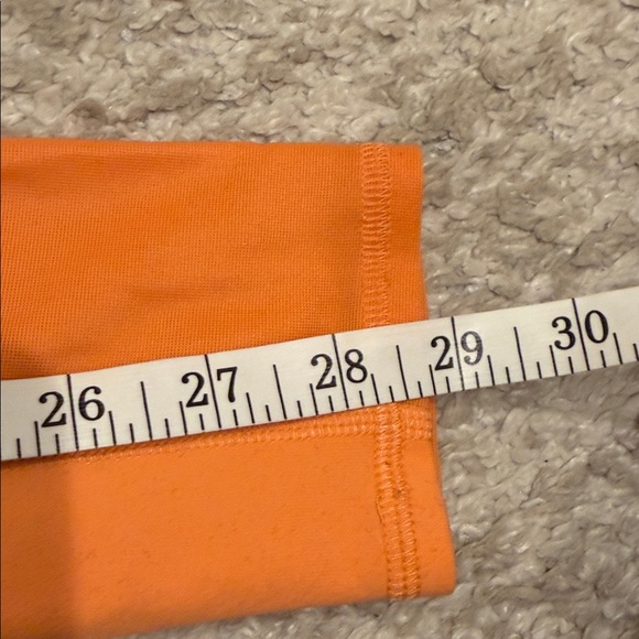 ALO Yoga  Orange Leggings Size Medium - Picture 7 of 7